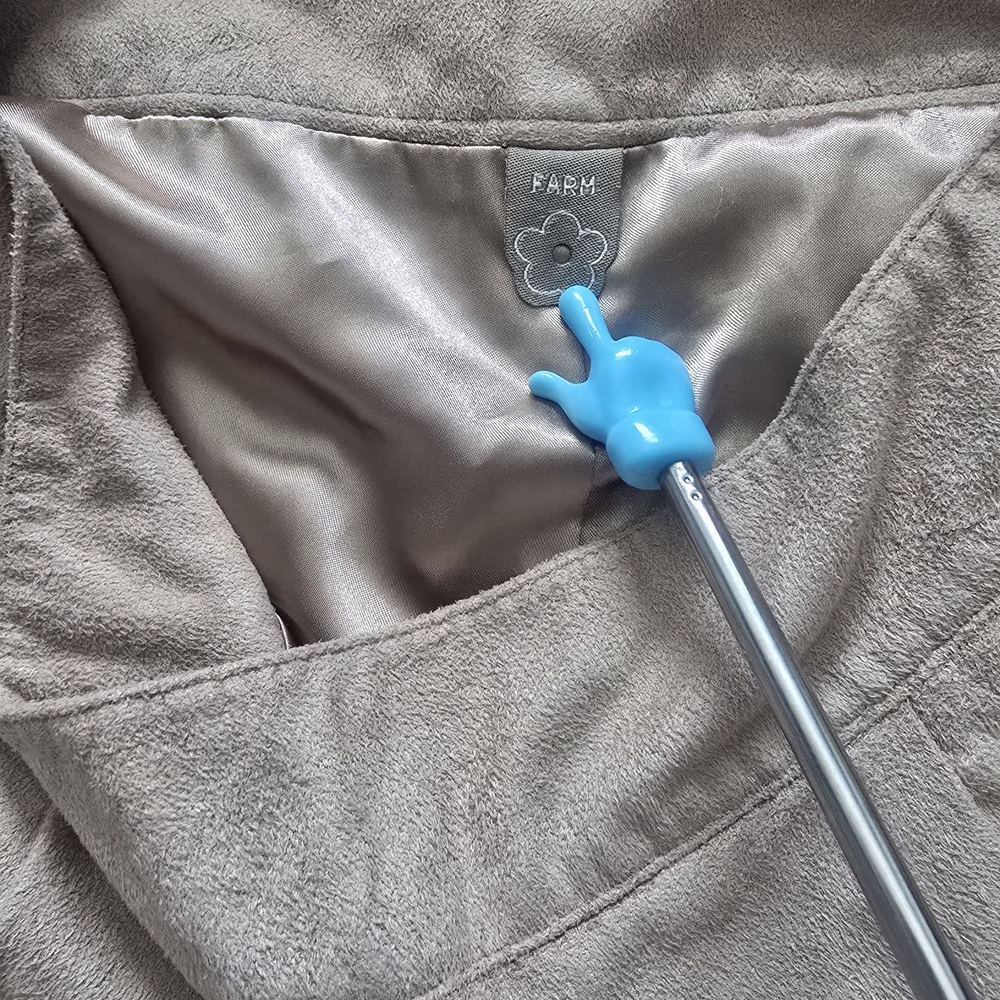 FARM Rio High Waist Tan Shorts - Picture 6 of 12